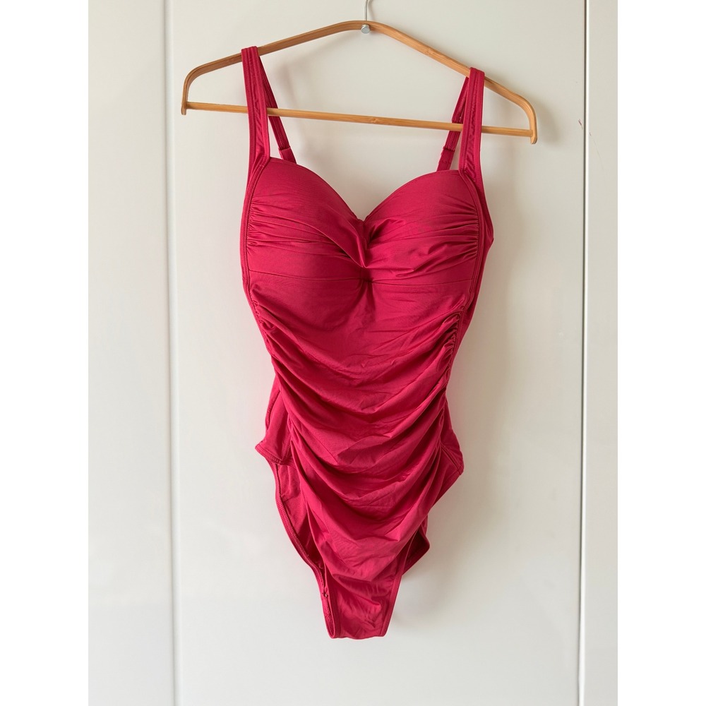 Bond-Eye Australia Cherry Red Twist Front One Piece Swimsuit D/DD Sz 6